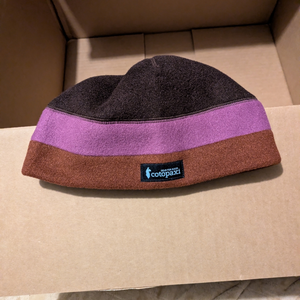 Cotopaxi Tecca Fleece Beanie NWT One Purple One Green